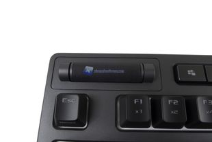 ASUS ROG Strix Flare 10