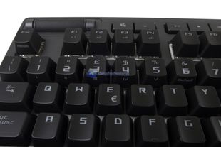 ASUS ROG Strix Flare 17