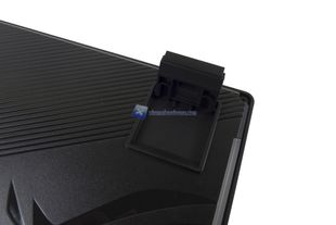 ASUS ROG Strix Flare 22