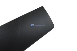 ASUS ROG Strix Flare 31